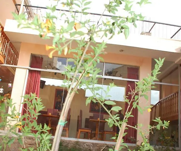 Inka's Paradise Hotel